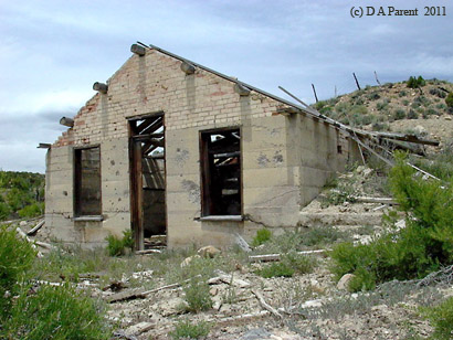 Historical Structure Route 191 & Hwy 6 Utah